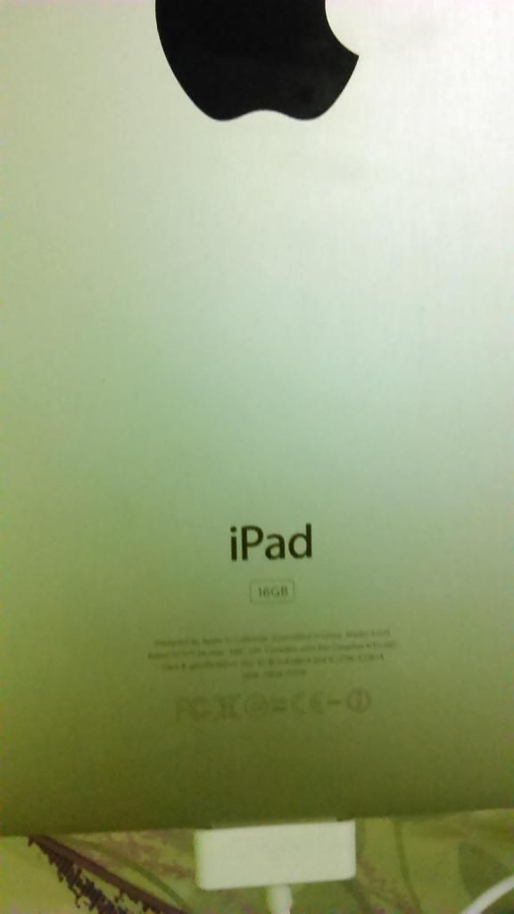iPad 1 wifi 2TR7 97% - 3