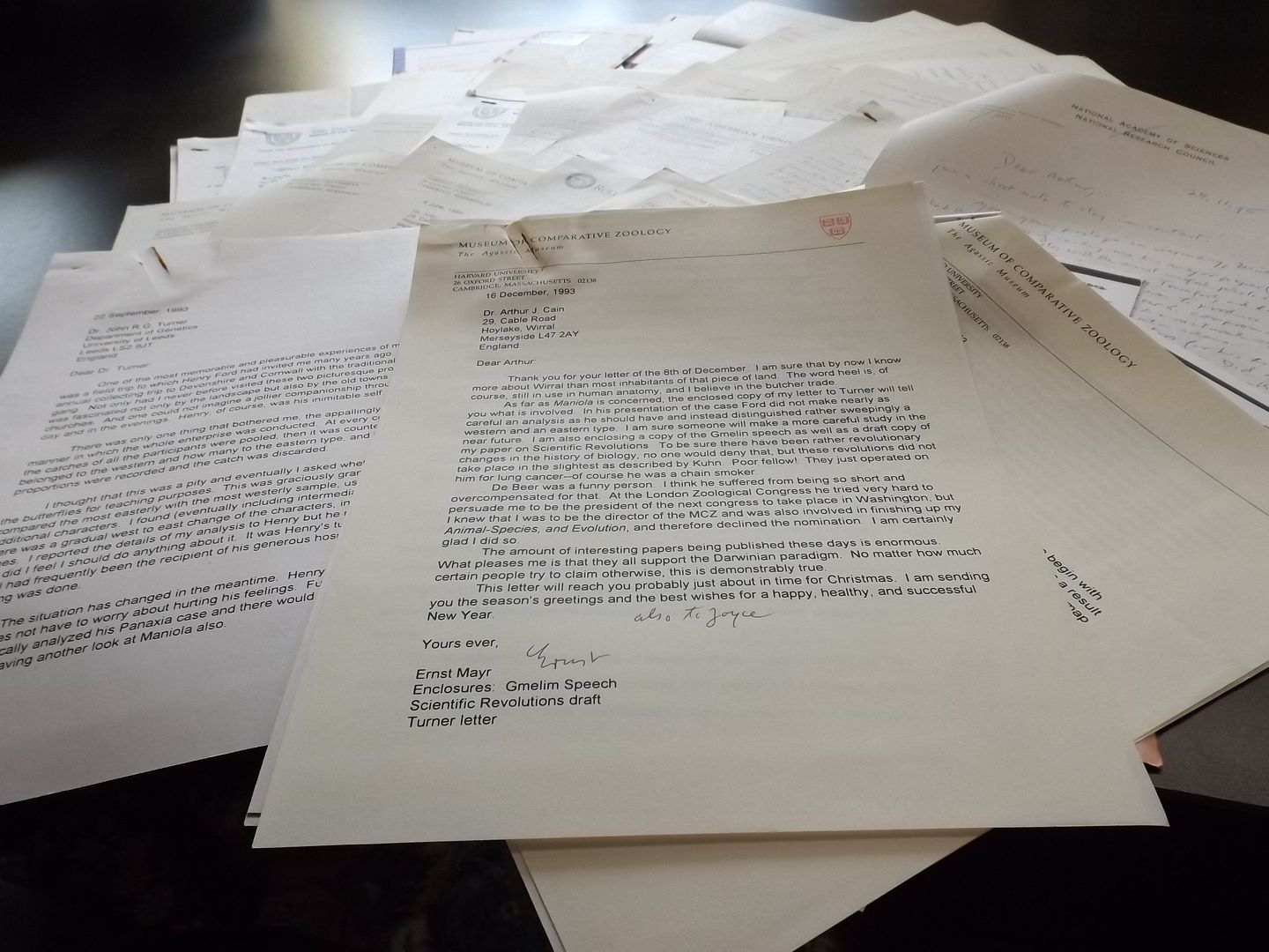 Archive of 31 letters from Ernst Mayr to Ernst Caspari and Arthur J. Cain, Mayr, Ernst Archive of 31 letters from Ernst Mayr to Ernst Caspari and Arthur J. Cain, Mayr, Ernst