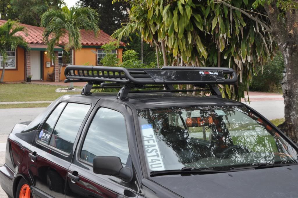 VW Jetta MKIII/MK3 new roof rack and basket on my 94 jetta!!!pics