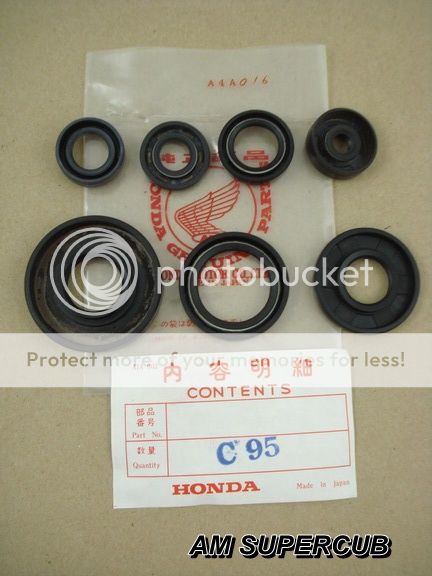 Honda C92 C95 CA92 CA95 CB92 CD125 CL125 SS125 Engine Oil Seal Kit made in Japan