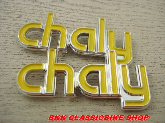 HONDA CHALY 50 70 CF50 CF70 2x Emblem Emblems Frame //// YELLOW