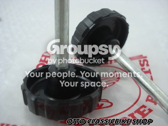 New Honda Benly 125/150 Side Cover Knob Latch - Fits C92, C95, CA92, CA95, CB92 Models